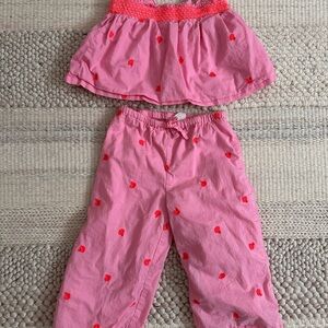 Gap two piece set
